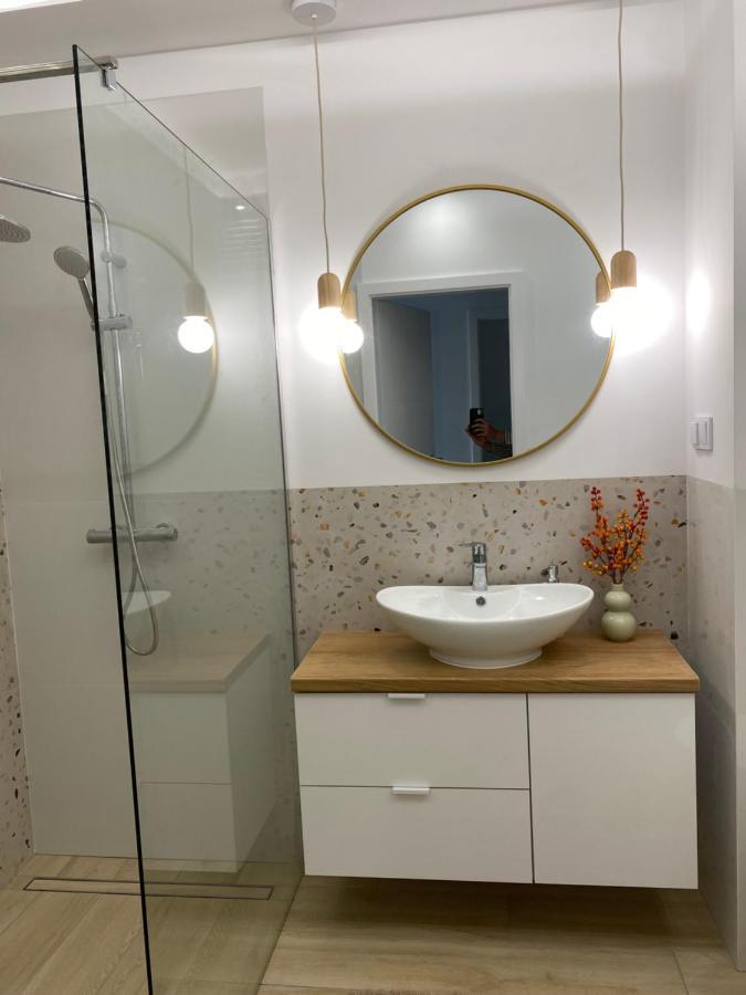 Metro Szwedzka Apartament Orange 바르샤바 외부 사진